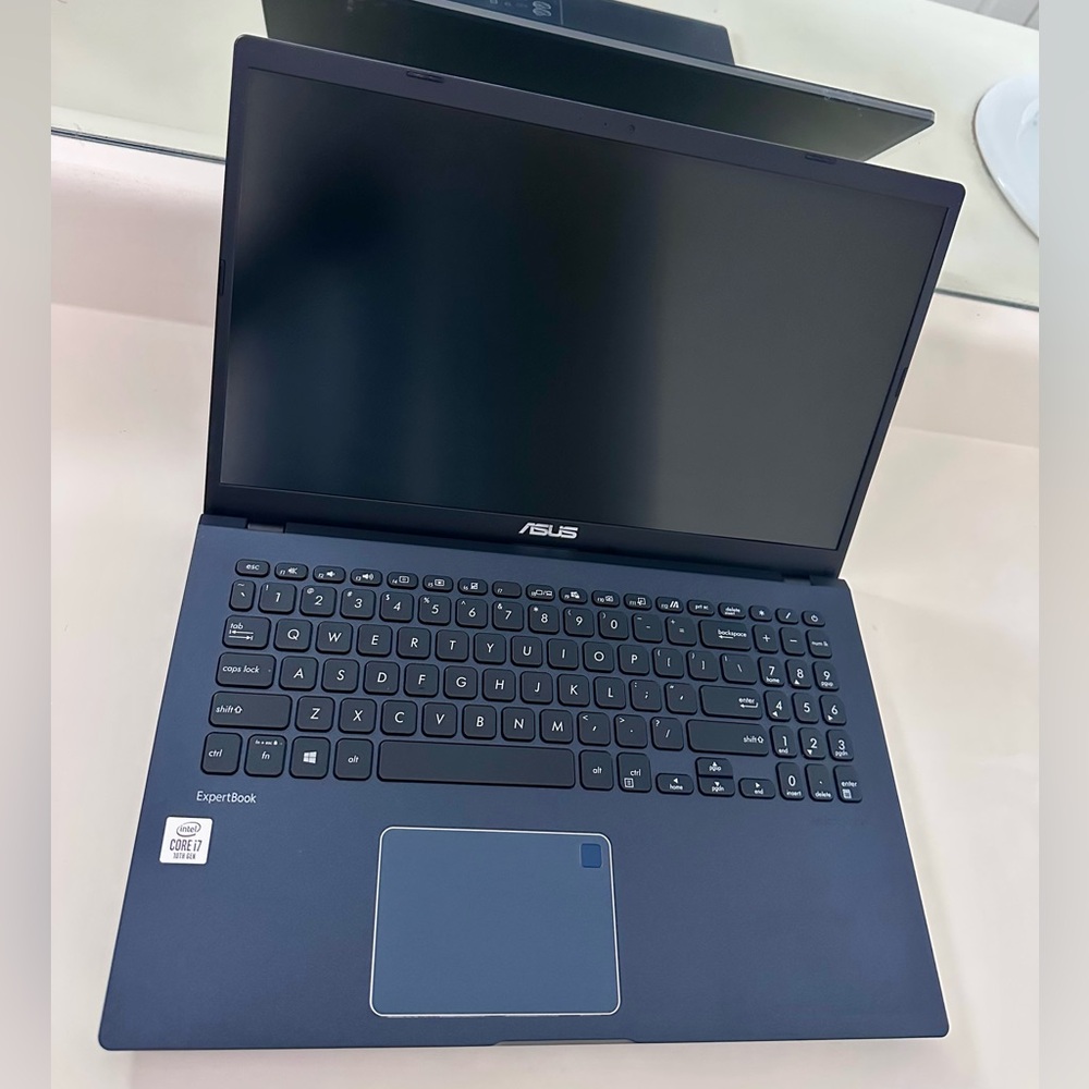 Asus ExpertBook Laptop Core i7
